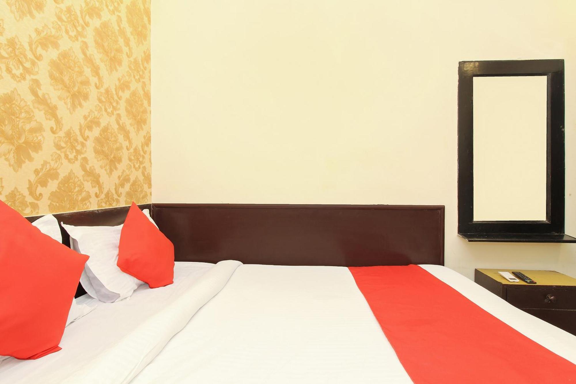 Hotel O Vasundhara Guest House Near Tankbund Secunderabad Экстерьер фото